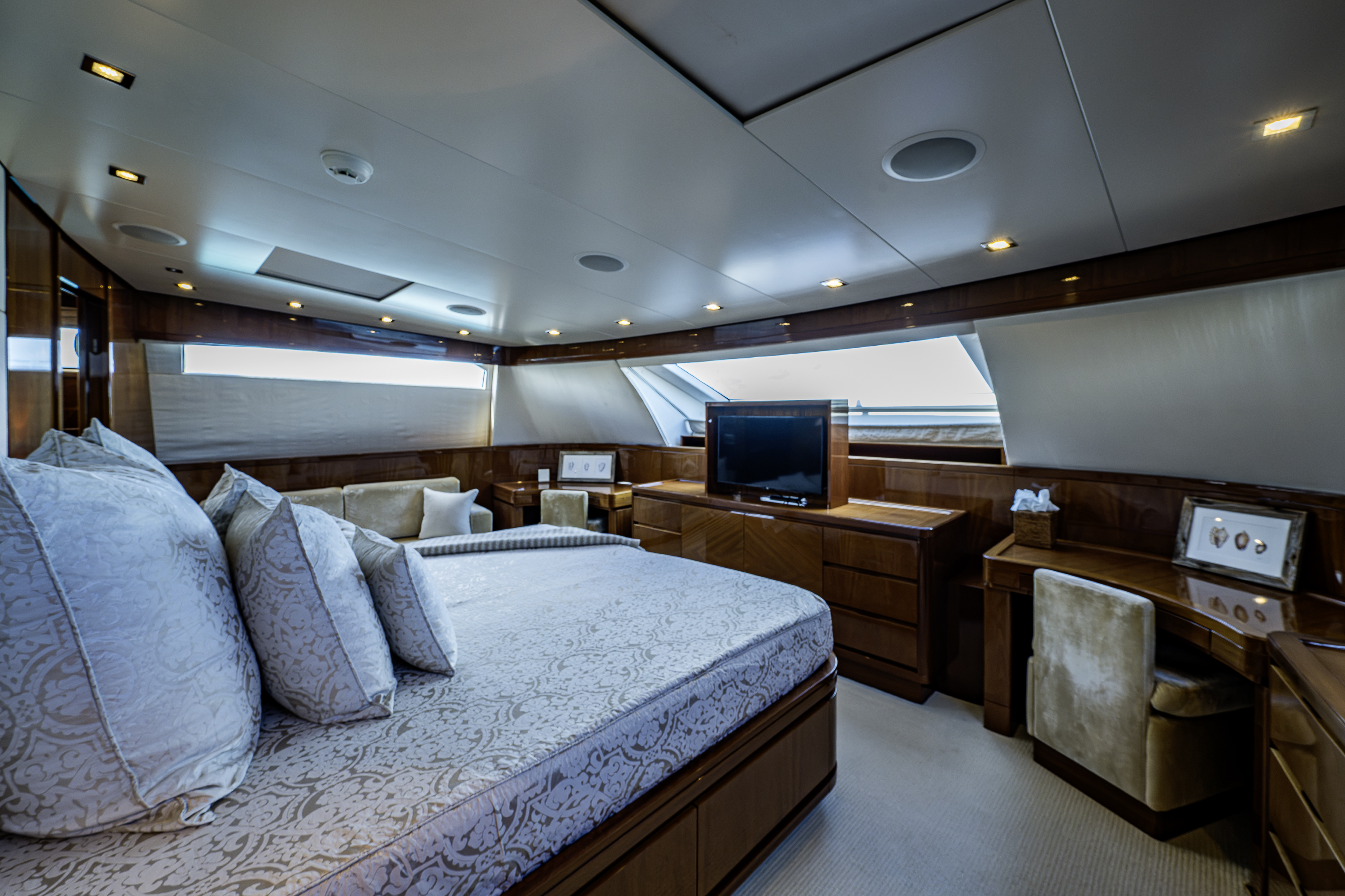 Aleghi yacht photo 196