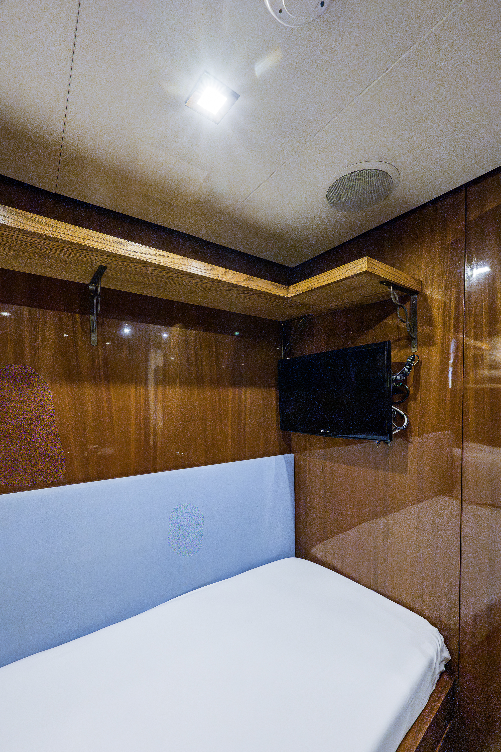 Aleghi yacht photo 218