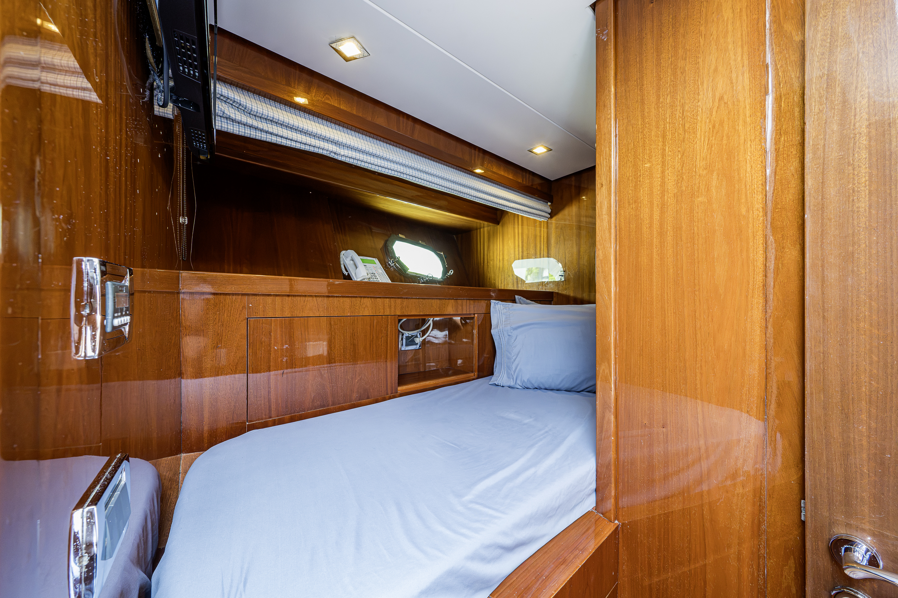 Aleghi yacht photo 210