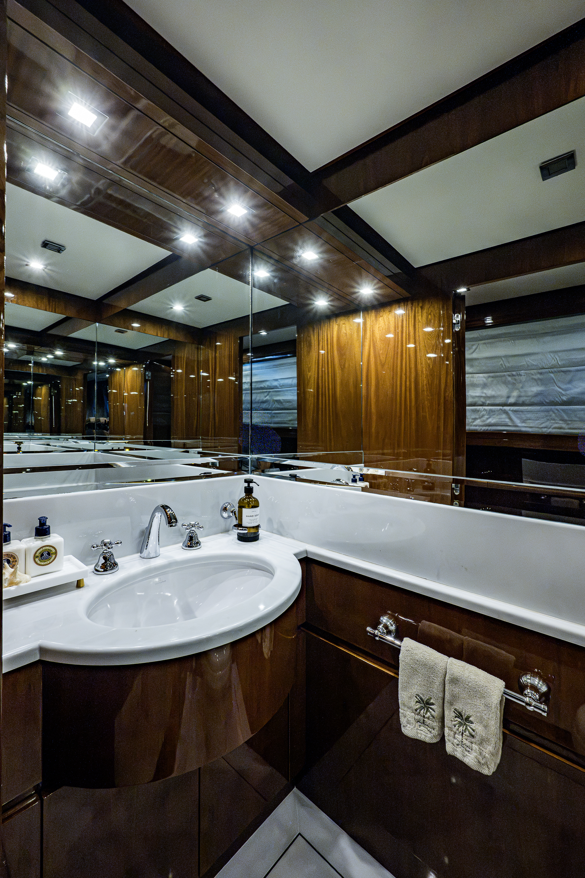 Aleghi yacht photo 130