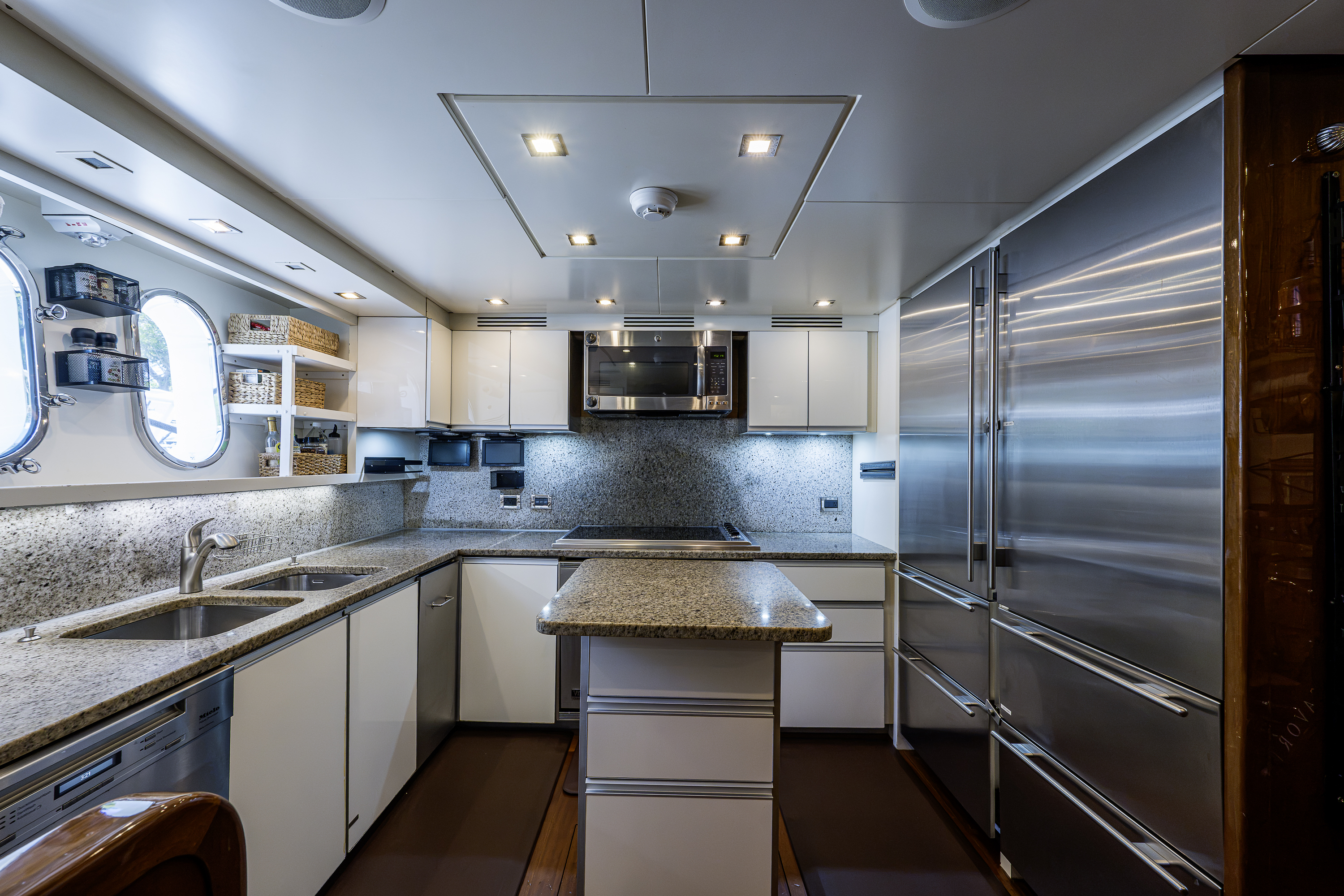 Aleghi yacht photo 133