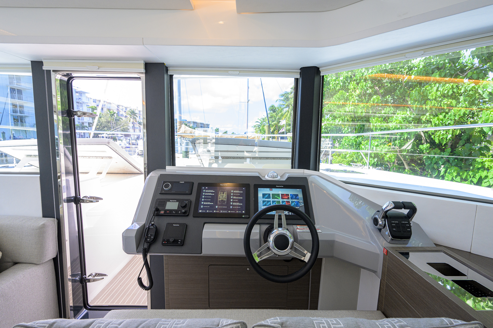 Sheildmaiden yacht photo 88