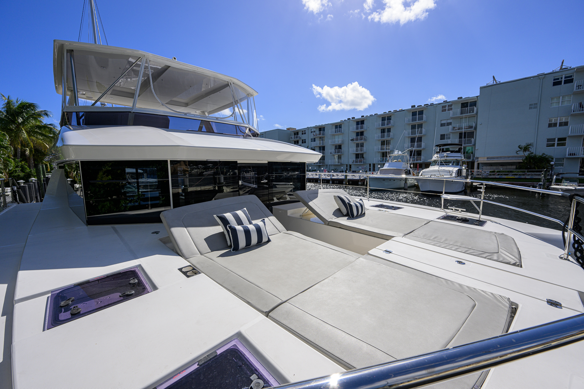 Sheildmaiden yacht photo 30
