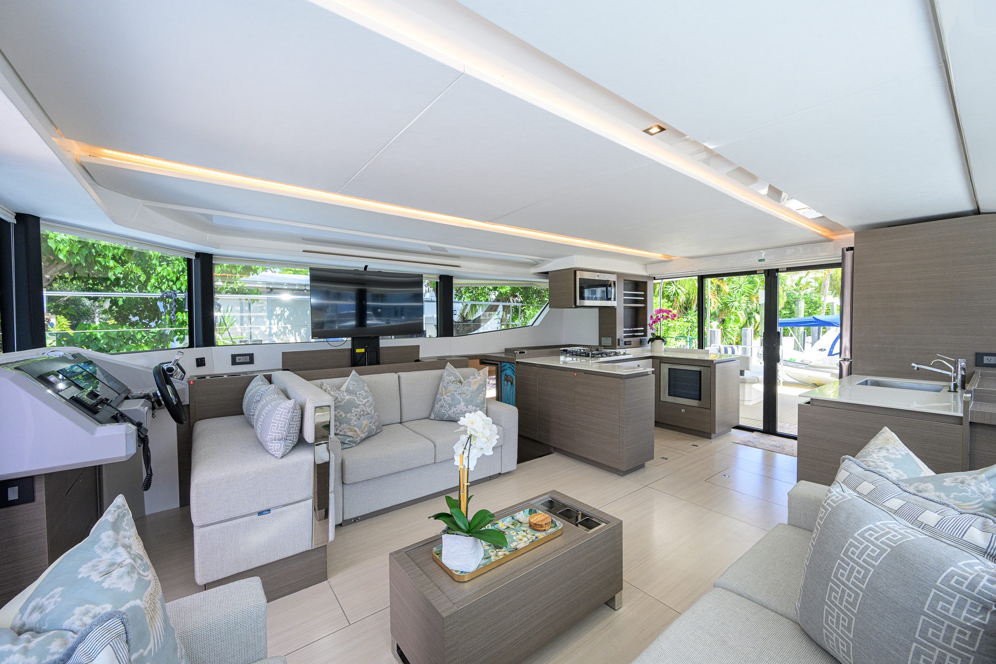 Sheildmaiden yacht photo 73