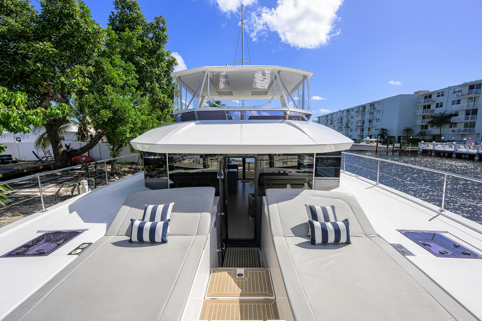 Sheildmaiden yacht photo 34