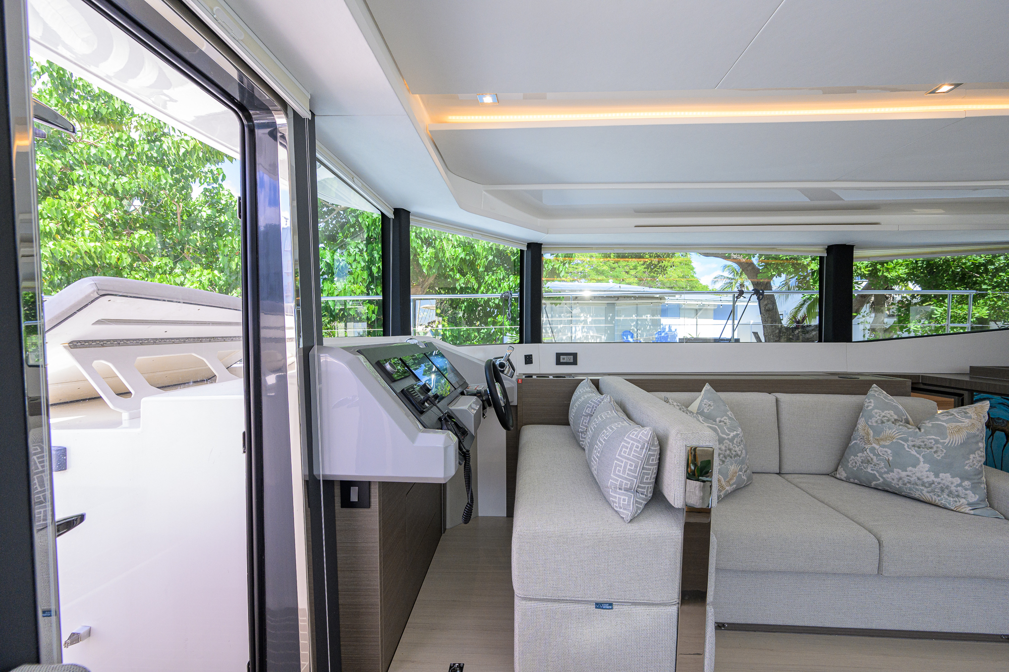 Sheildmaiden yacht photo 86