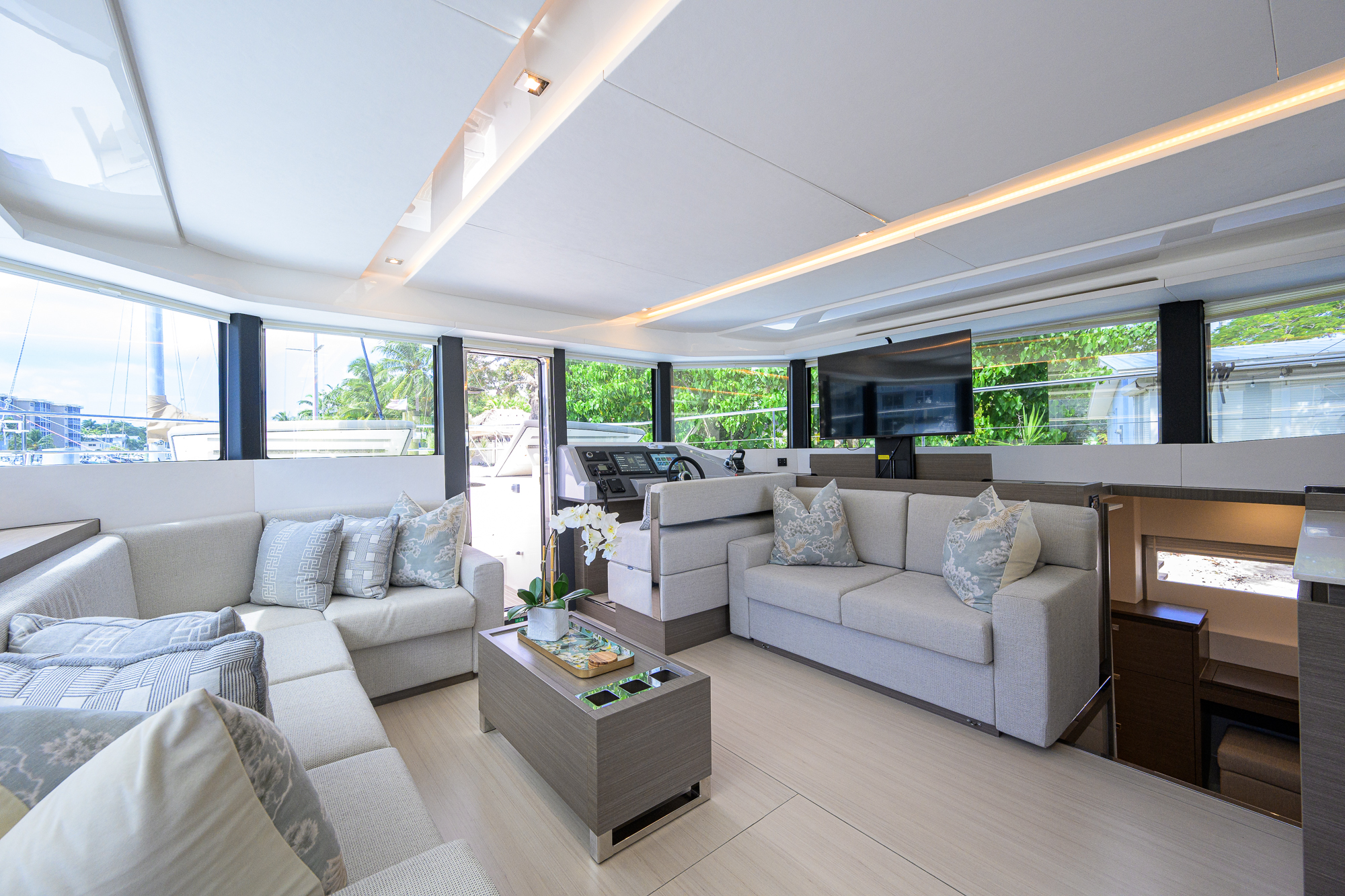 Sheildmaiden yacht photo 71