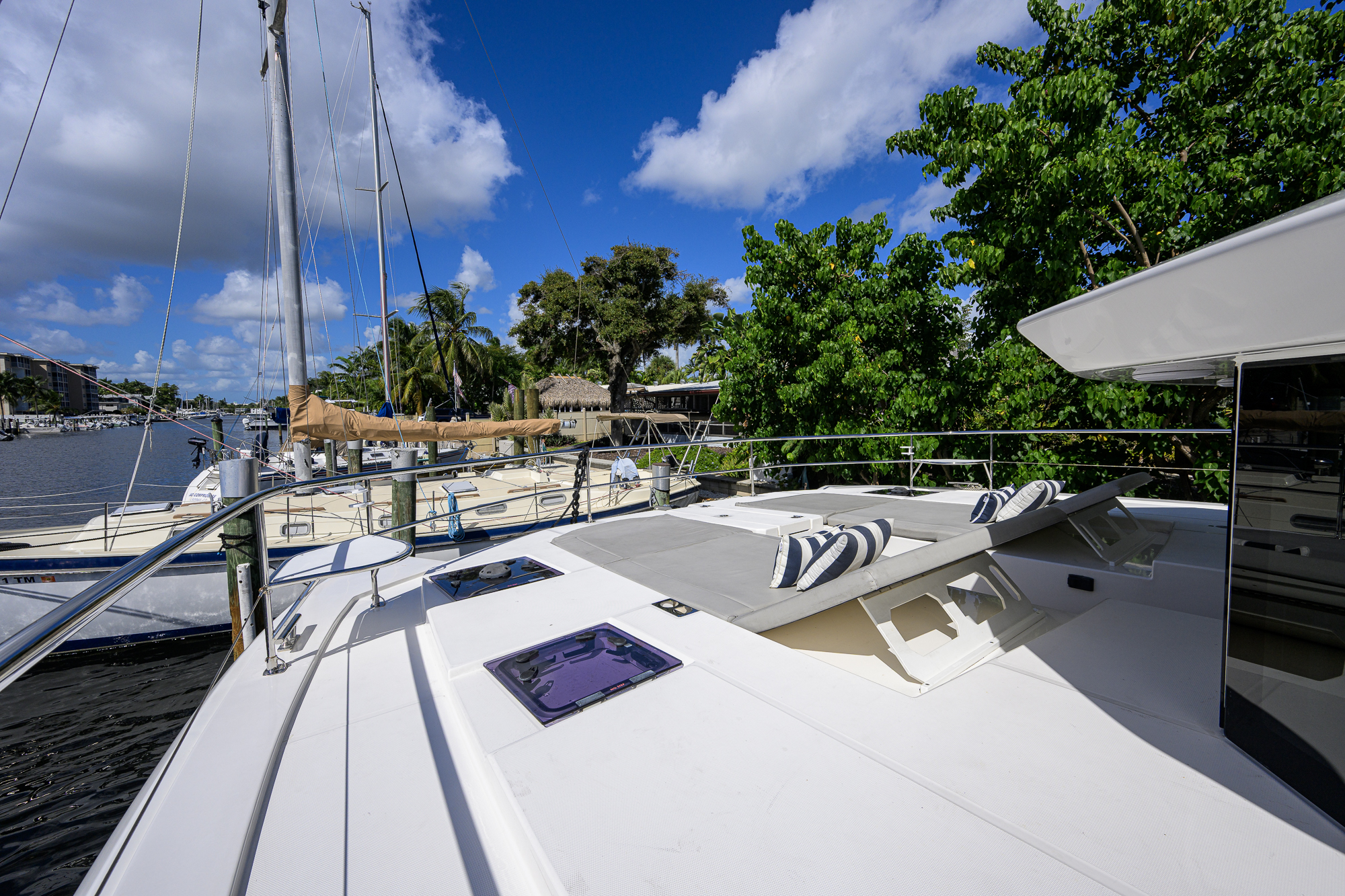 Sheildmaiden yacht photo 28