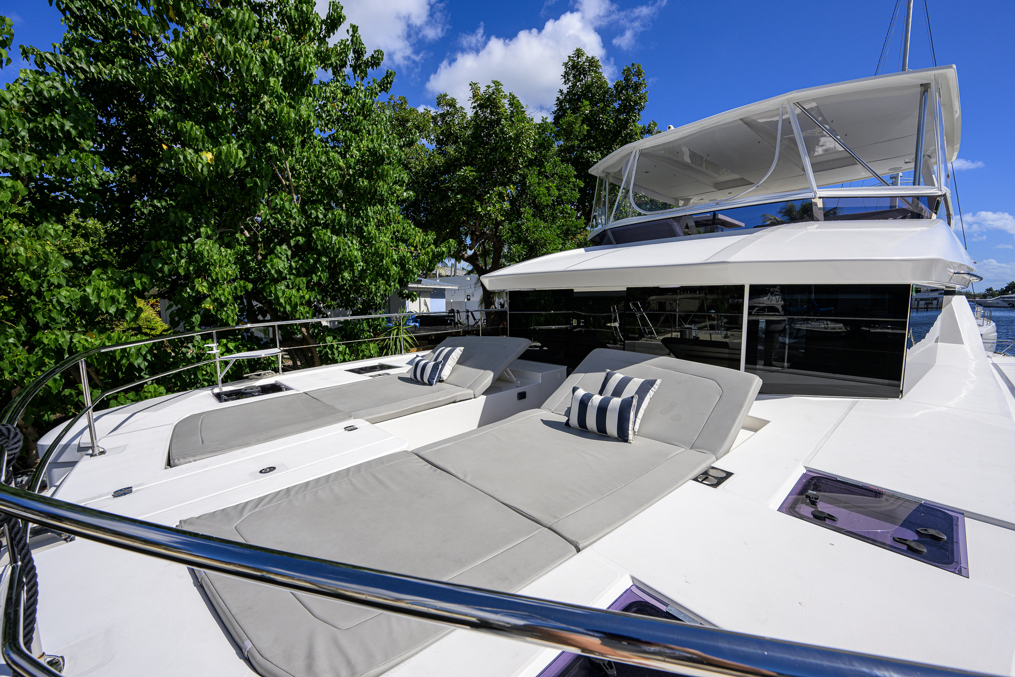 Sheildmaiden yacht photo 29