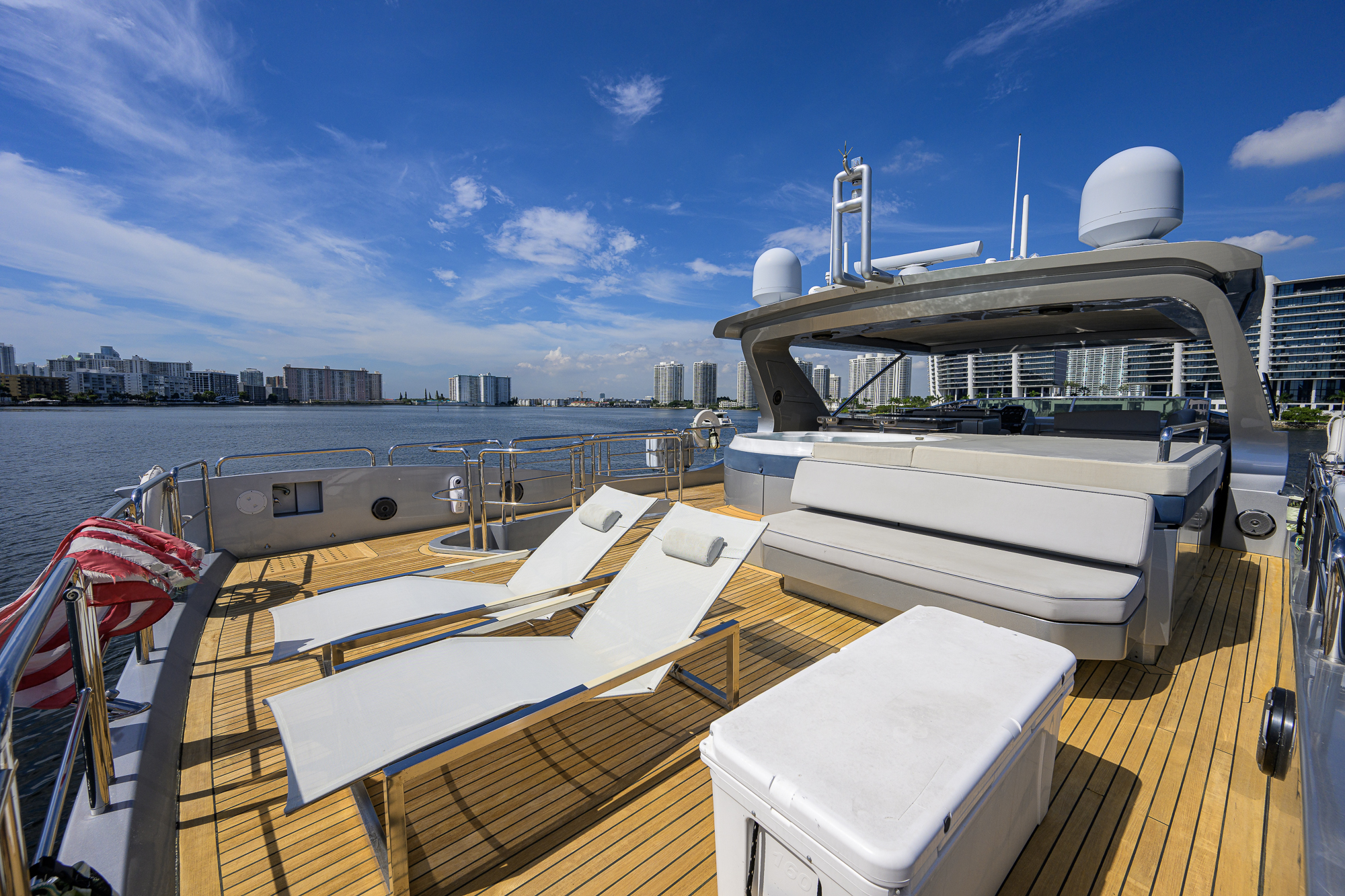Beautiful M yacht photo 41