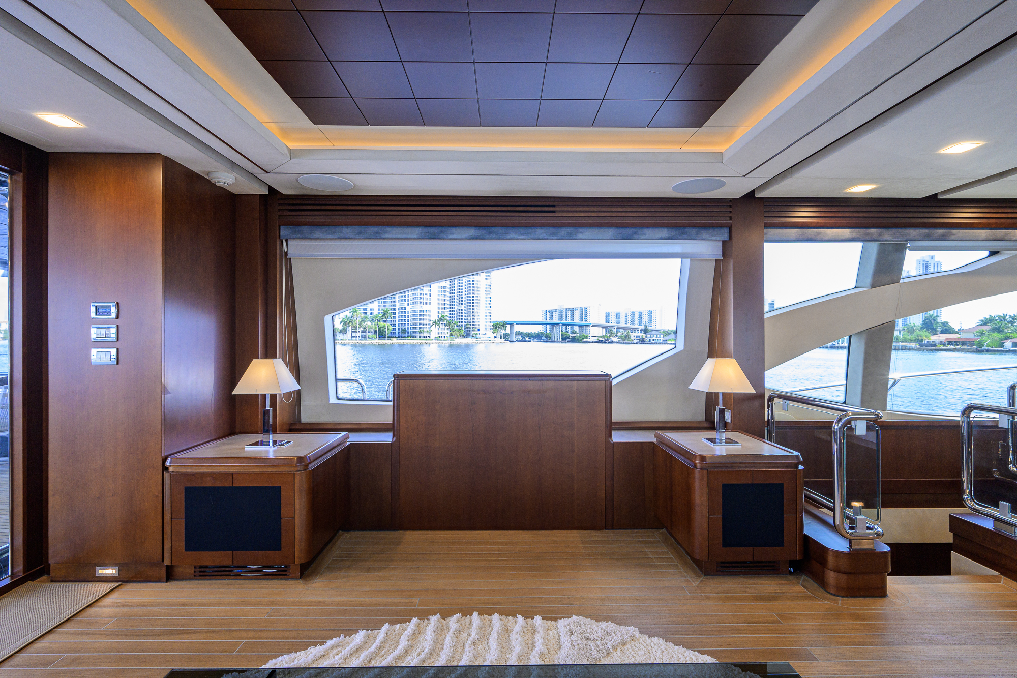 Beautiful M yacht photo 133