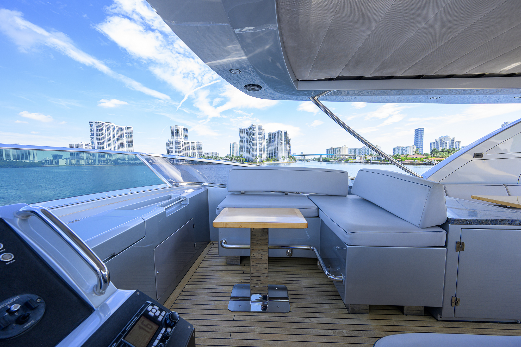 Beautiful M yacht photo 66