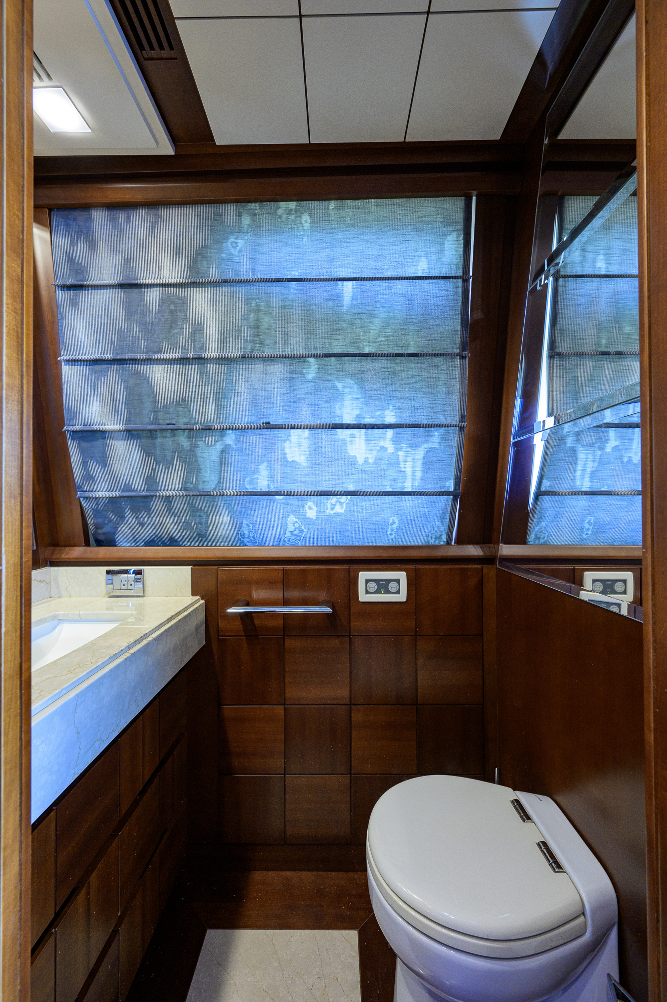 Beautiful M yacht photo 141