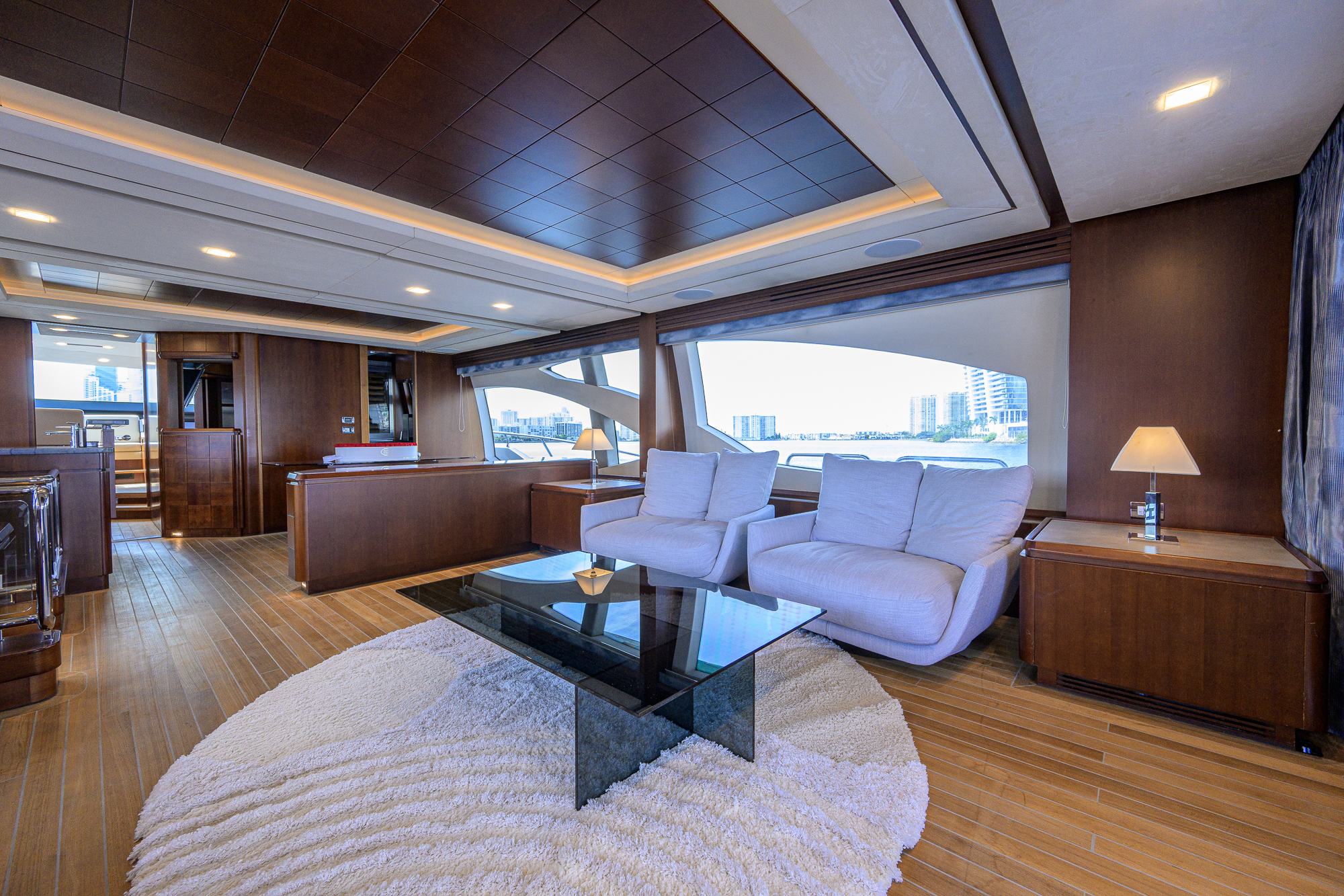 Beautiful M yacht photo 128