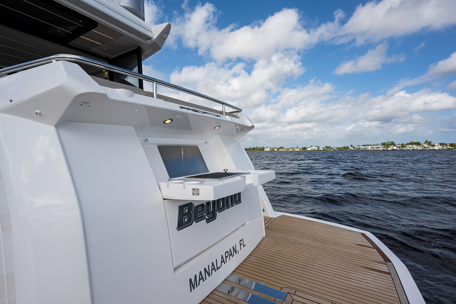 Above & Beyond yacht photo 34