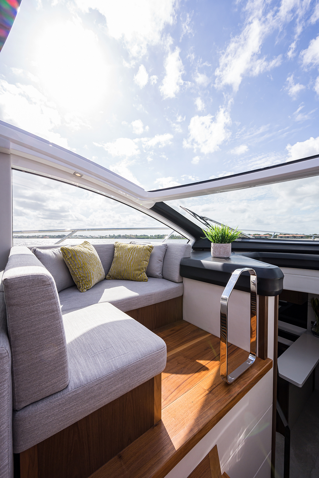 Above & Beyond yacht photo 75
