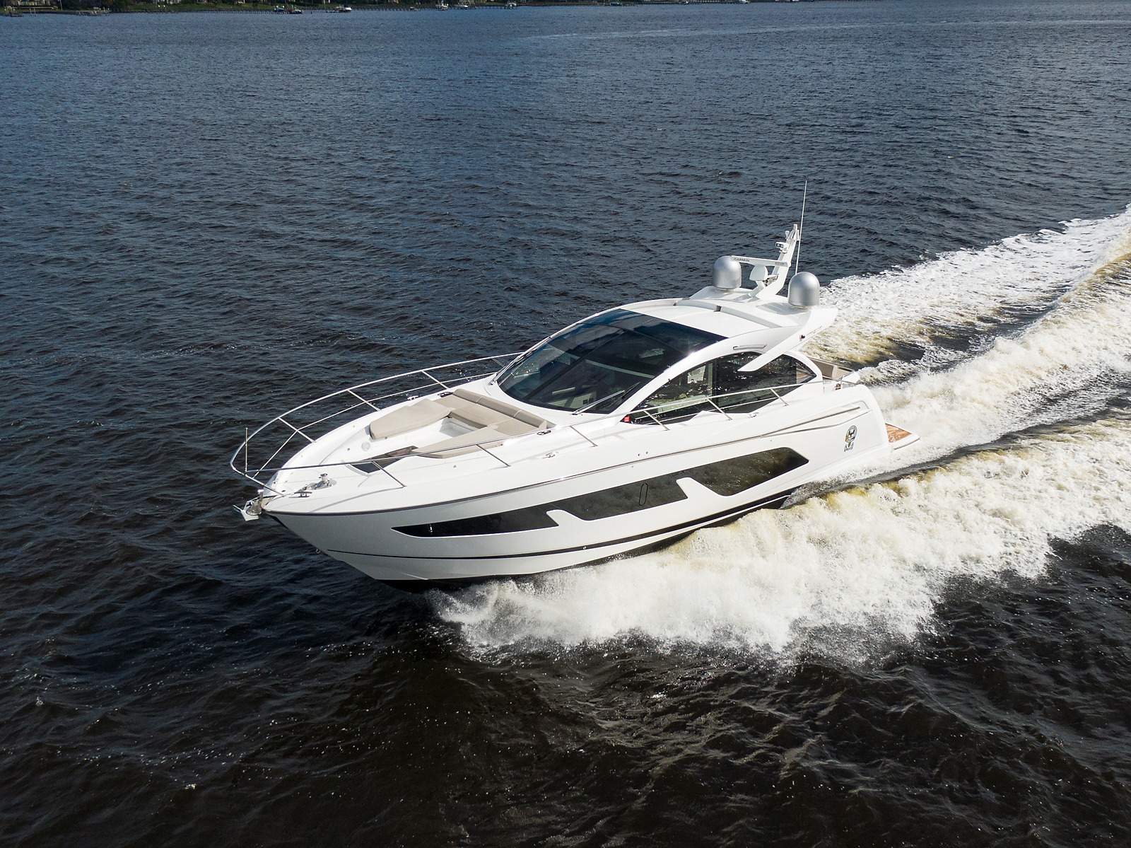 Above & Beyond yacht photo 6