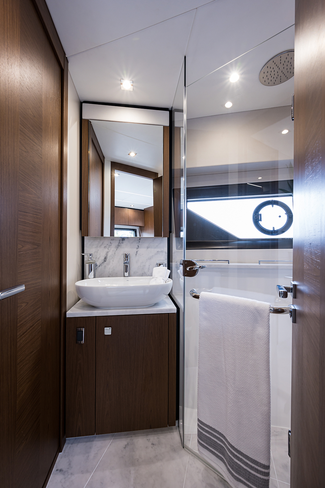 Above & Beyond yacht photo 92