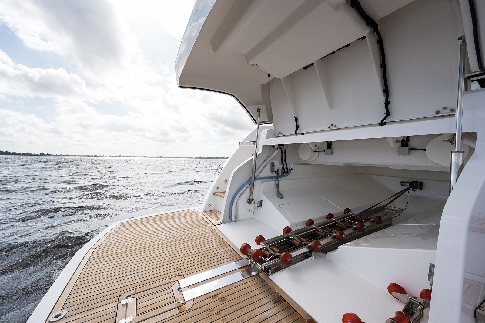 Above & Beyond yacht photo 106