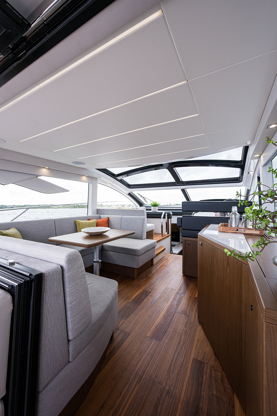 Above & Beyond yacht photo 64