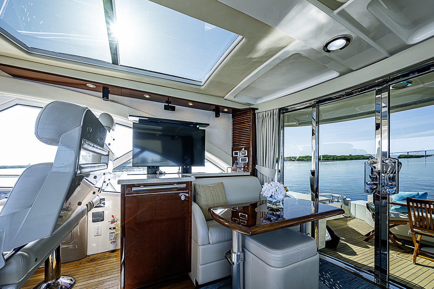 Serendipity yacht photo 56