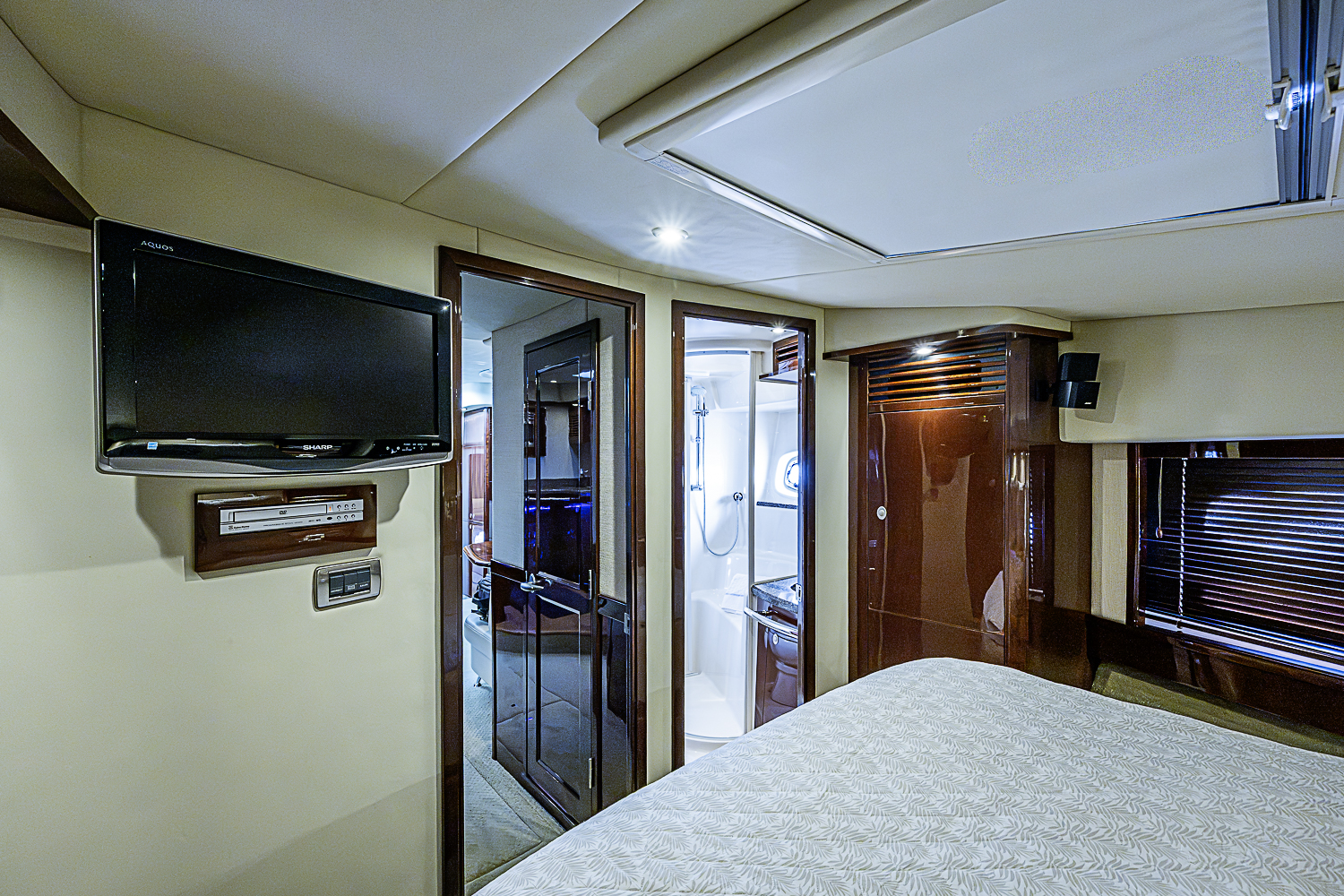 Serendipity yacht photo 60